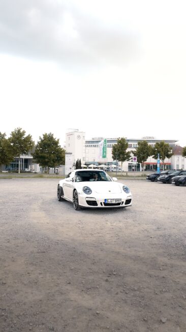 Sequenz 03.00_00_22_12.Standbild018-min