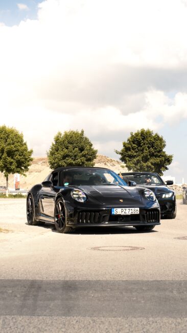 Sequenz 03.00_00_28_33.Standbild002-min