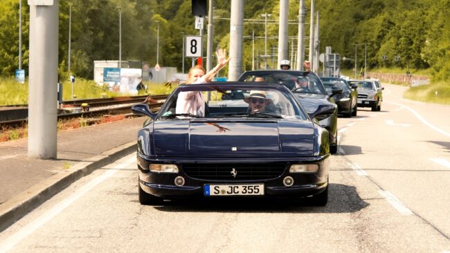 Sequenz 03.00_01_47_02.Standbild008-min